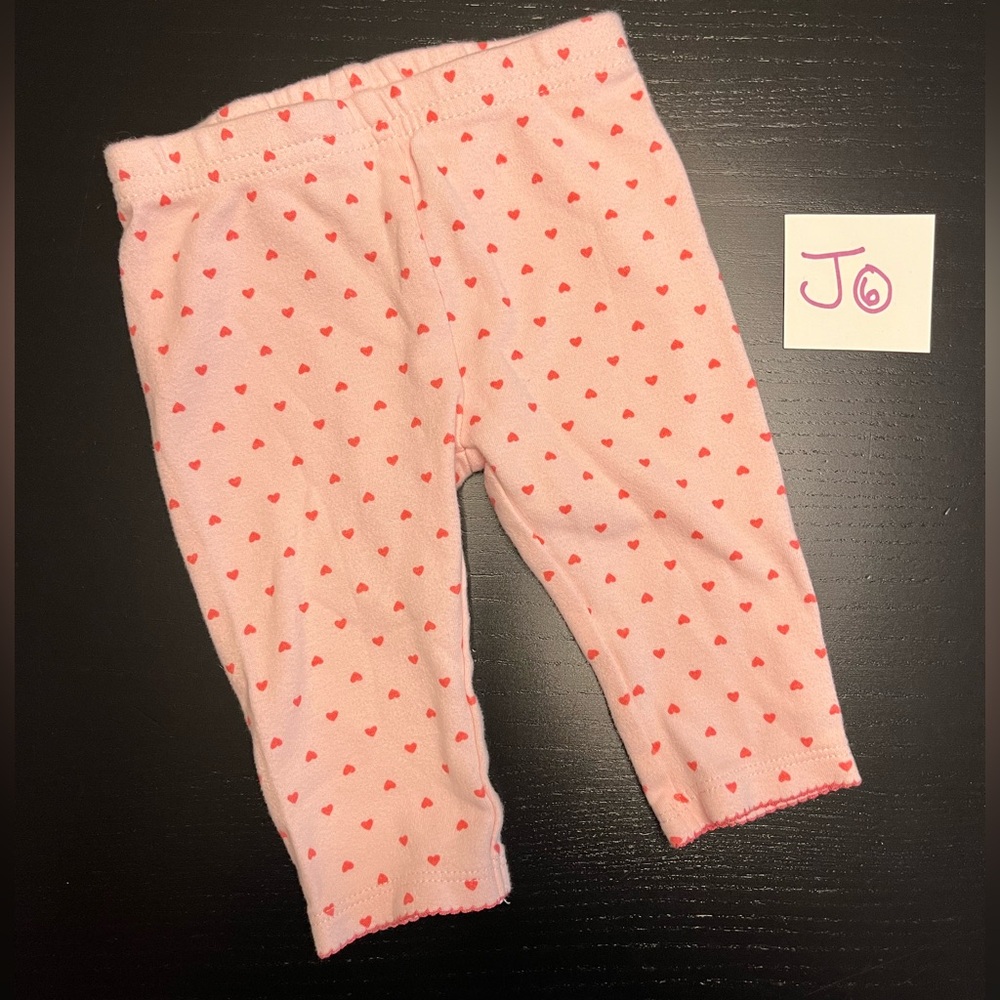 ⭐️4/$5.00⭐️—Pink 3m (0-3m) Heart Patterned Baby Girl Pants